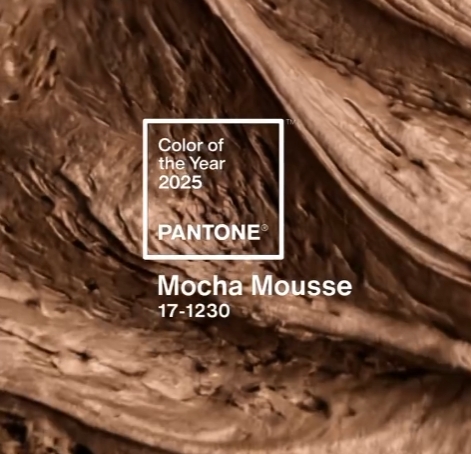 2025年PANTONE年度代表色發表 - Mocha Mousse (摩卡慕斯) 